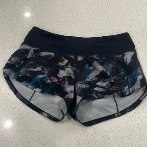 lululemon size 2 shorts